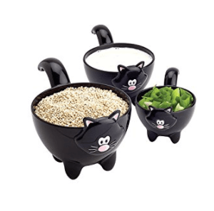 catmeasuringcups