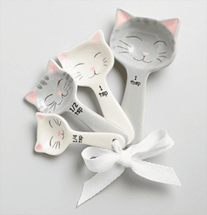 catmeasuringcups