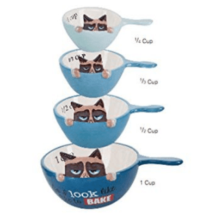 catmeasuringcups