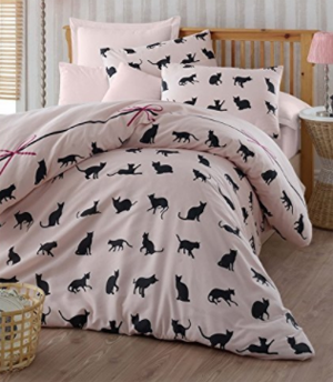 Quirky Stylish Duvet Covers For Cat Lovers Meow As Fluff