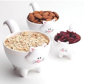 cat measuring cups spoons