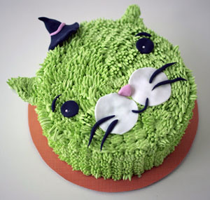 halloween cat cake