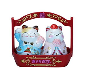 cat salt pepper shakers