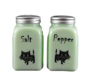 cat salt pepper shakers