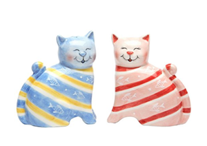 cat salt pepper shakers