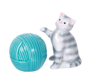 cat salt pepper shakers