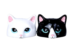 cat salt pepper shakers