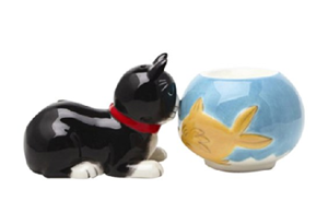 cat salt pepper shakers