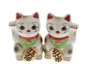 cat salt pepper shakers