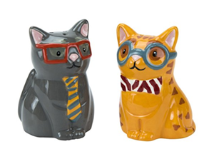 cat salt pepper shakers