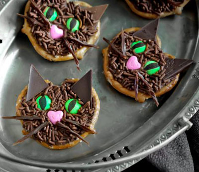 cat snacks treats halloween
