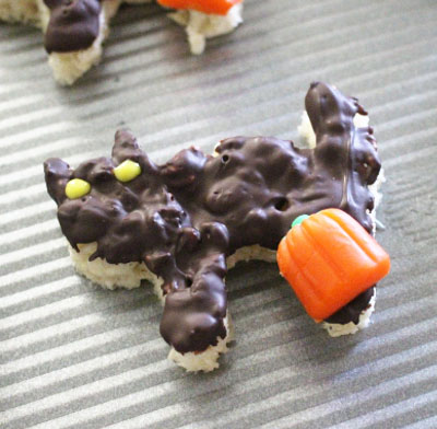 cat snacks treats halloween