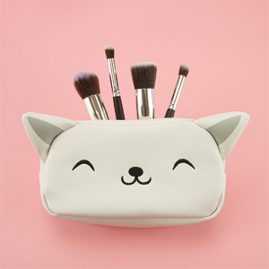 Cute Toiletry And Makeup Bags For Cat Lovers! – Meow As Fluff