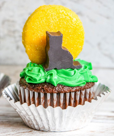 halloween cat cupcakes
