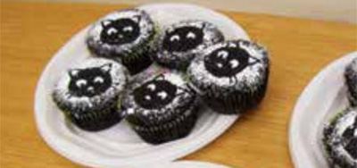 halloween cat cupcakes