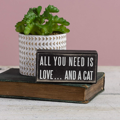 Wedding And Bridal Shower Gifts For Couples Who Love Cats