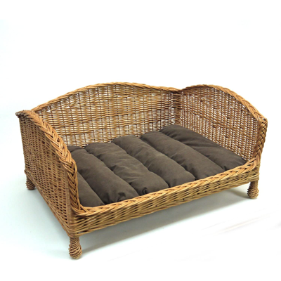 Rattan And Wicker Beds, Cat Trees, Scratching, Posts, And Caves
