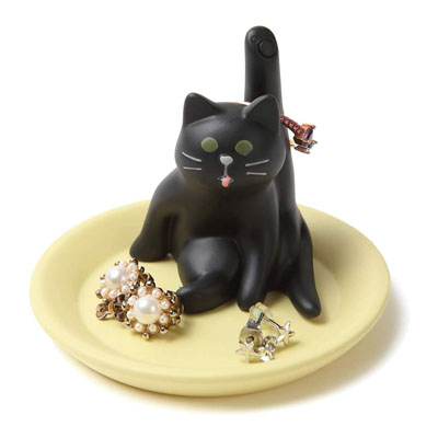 cat ring holder