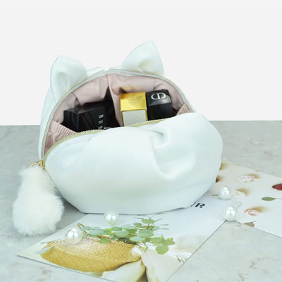 Makeup And Toiletry Bags For Cat Lovers